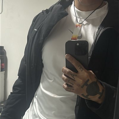 Miguel735650127's profile picture. 