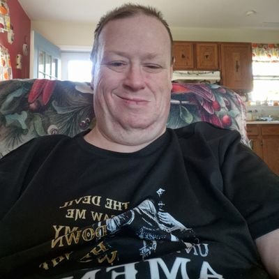 w_ronald17162's profile picture. 