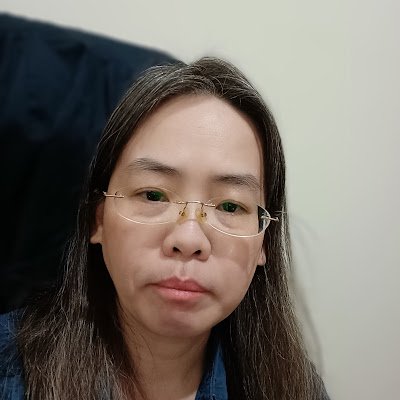 HungLierin86602's profile picture. 