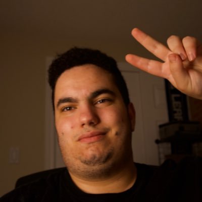 ItsTrevausse's profile picture. “Everything happens for a reason.” 🍁Leafs Fan