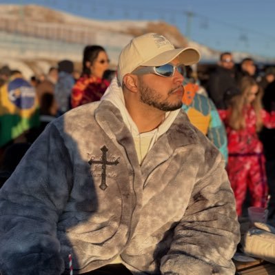 Henry_Will77's profile picture. 