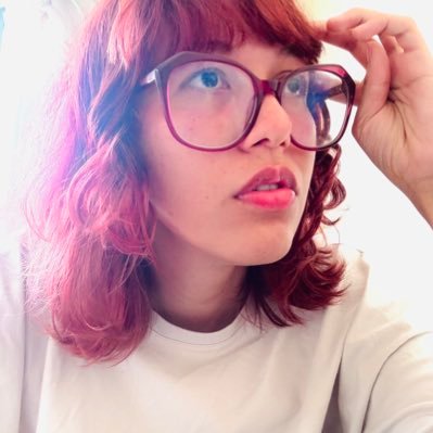 insta: lice_acioli | Titina e Abobrinha | Gastróloga | Streamer | servidora pública | Nordestina | 🐔💕♉️
