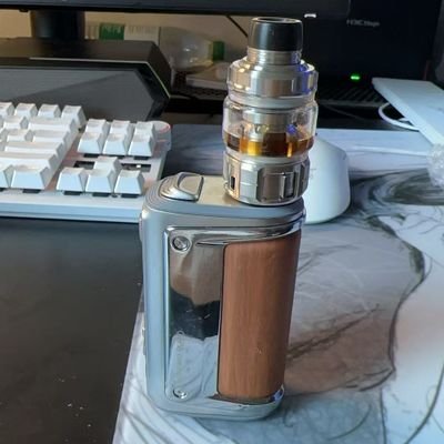 AntonioNel30970's profile picture. 交个朋友
电子烟 雾化器 大烟雾 烟油
悦刻统配 注油小烟
微： cc669966c