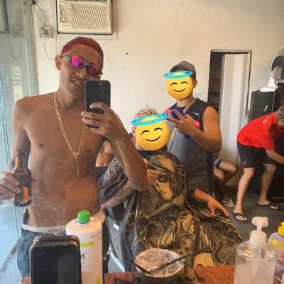 mãe te amo 👑❤
19/01/2018😭😭👼👼
13/03/2018😭😭👼👼
vários tenta contra mas Deus é mais 🙌💪
papai do Anthony 🤴💙