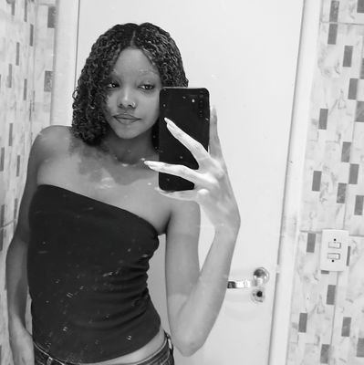 p1rosca's profile picture. tenho cabelo vermelho, problemas mentais e amo rock ☭
@corinthians