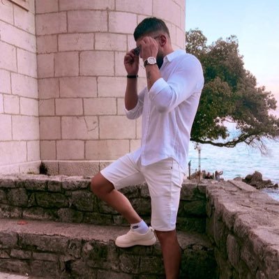 Samed_beyy's profile picture. 👑 💍@durumbildiriyor❤️