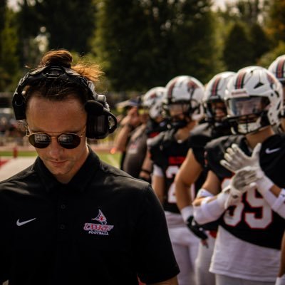 Defensive Backs Coach at UW-River Falls | #ICON26 | @UWRFFootball
| Recruiting Defensive Backs and Athletes |
