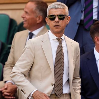 Alexhemmin74451's profile picture. Make Racists Afraid Again