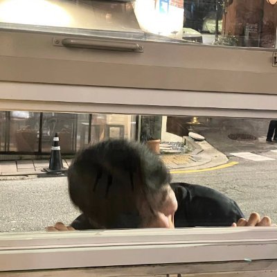 Boo Seungkwan, 1998. Main vocalist of Seventeen and maknae of Booseoksoon.
