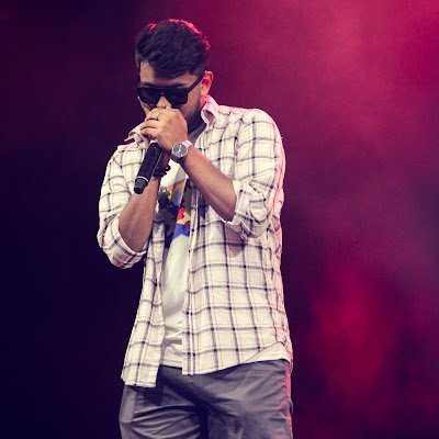 layzRaunak's profile picture. 