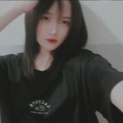 cldhna_'s profile picture. what's up dude?