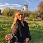 madihaIbrahim_9's profile picture. 