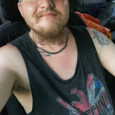 @GrooovyCoyote's priv
24/🏳️🌈
I yap, vent and post shit thats too stupid/unhinged for main