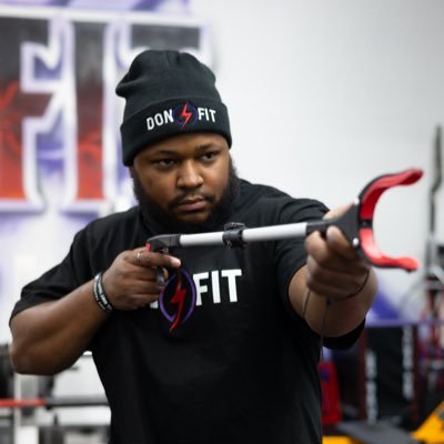 First Ima certified personal trainer and gym owner 💪🏾 Sneakers, Fitness, movies that's all your getting outta me here