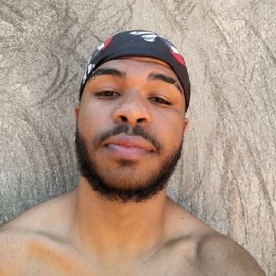 newblackpark's profile picture. 