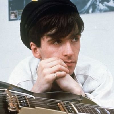 l1ttlecharmer's profile picture. “𝑁𝑜𝑤 𝑑𝑟𝑦 𝑦𝑜𝑢𝑟 𝑡𝑒𝑎𝑟𝑠, 𝑚𝑦 𝑑𝑒𝑎𝑟” ♡