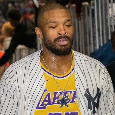 Lakers 17x🏆 | Yankees 27x🏆 | Cowboys 5x🏆 | Maple Leafs 13x🏆 | Crimson Tide 18x🏆 | Duke Blue Devils 5x🏆 | PJ Tucker 1x🏆