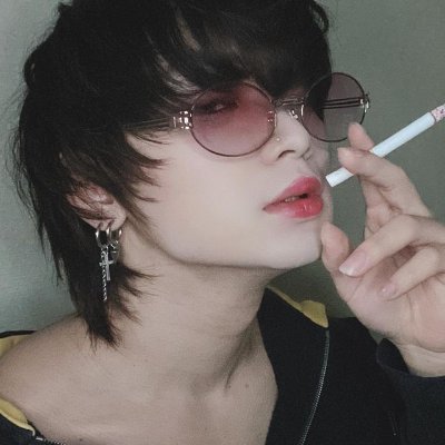 HosogaiKaz19070's profile picture. 前の銀のカラスのアカウントが急に使えなくなりました（ログインできない）
新垢ですが、よろしくお願いします
政治的なコメントはしません
可愛い女の子からしか得られない養分がある
ちなみに、こっちは裏垢 ええ、ええ、変態紳士ですとも