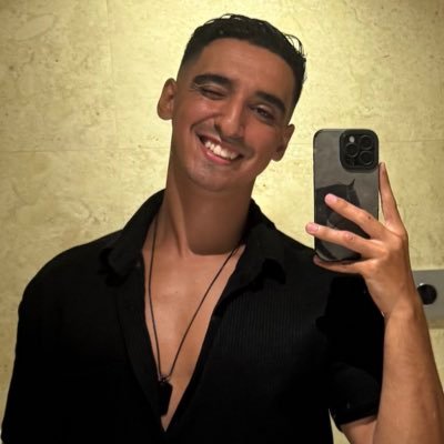 Riyo_o1's profile picture. 