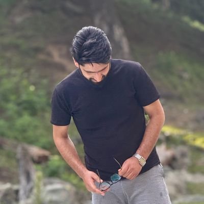 Sha_heen_13's profile picture. Journo || Technocrat || Sevgim Sonsuzdur