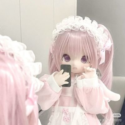 masanlah's profile picture. ㅤㅤㅤ
      “﹙도자기 인형﹚ 𝗌𝗁𝖾  𝗌𝗍𝖺𝗇𝖽𝗌,  𝖽𝖾𝗅𝗂𝖼𝖺𝗍𝖾  𝖺𝗌
      𝖺    𝑝𝑜𝑟𝑐𝑒𝑙𝑎𝑖𝑛    𝖽𝗋𝖾𝖺𝗆,   ۪ 𖥔 ˑ   𝖺   𝖽𖹭‌𝗅𝗅𝗂𝖾   𝗀𝗂𝗋𝗅 
      𝗅𝗈𝗌𝗍  𝗂𝗇  𝗍𝗂𝗆𝖾’𝗌  𝗀𝖾𝗇𝗍𝗅𝖾  𝖾𝗆𝖻𝗋𝗮𝗰𝗲 .  &&.  🎀 
ㅤ