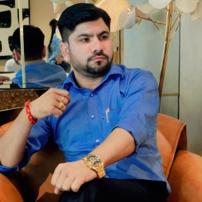 Navabchoudhari's profile picture. 