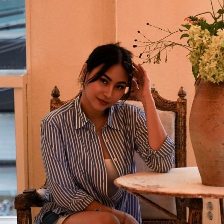 ohmissDepp's profile picture. WAVES AND ALCOHOL