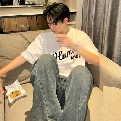 cosphaa's profile picture. ok