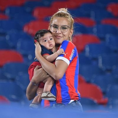 👵🏽 // El fútbol es mucho más que una cuestión de vida o muerte 🤪 // Cerro Porteño y Boca Juniors ⚽️💙♥️// 💙💛