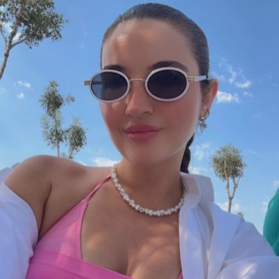 YAGMURTURAN98's profile picture. 