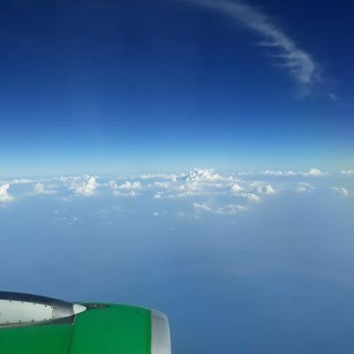 mharanipv's profile picture. pengen hidup tenang aja