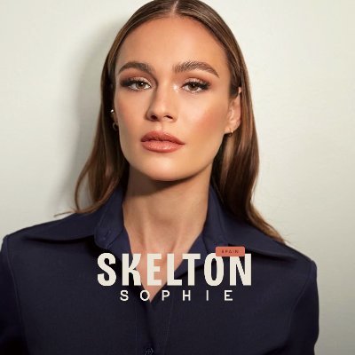 Sitio de información en español sobre la actriz Sophie Skelton, actualmente interpreta a Brianna Fraser en Outlander | https://t.co/lG0SKhngGG