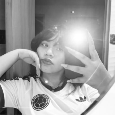 Alekook_'s profile picture. 𝒪𝓃𝓁𝓎 𝒶𝓇𝓂𝓎 .ᐟ 🤍