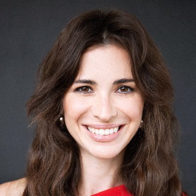 A Silicon Valley-based content creator and entrepreneur with over 17M followers across YouTube, Instagram, and TikTok.