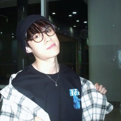 jawinbb's profile picture. # fanacc ( @ nnutdan , @ ppreamnicha , @ piekabphom ) 🏡 ⠀ ⠀ ⠀ * 1 tee 1 meow 1 bokbak♥️ 💭⠀– ⠀🎧🦮🐾 ⠀i wont make you cry . . ⠀⠀ ⠀ ⠀ ⠀ ⠀ ⠀ ⠀ ⠀ ⠀ ⠀ ⠀ ⠀ ⠀⠀⠀