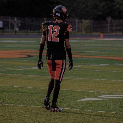 JesusGuzman1011's profile picture. | C/O 26’ | 6’1 | 175 | United Township HS | WR/DB| HC: @Welch_UTFB | fbfjesus01@gmail.com|(309) 207-9469