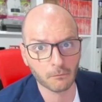 CronicaCornuda_'s profile picture. Periódico de dudosa calidad pero intelectual dedicado a publicar noticias sobre las hazañas épicas del cornudo de España, Saselandia.