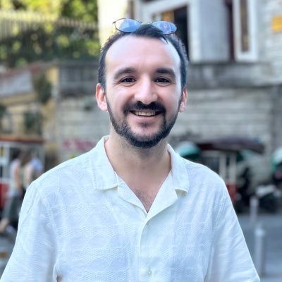 iremaltindag's profile picture. 🪑 İstanbul Hikâyeleri
👌 İstanbul Gezilecek Yerler · Mekan Önerileri
🎊 İstanbul Etkinlik · Sanat Rehberi
🔗 irem’s content club’a katıl 👇