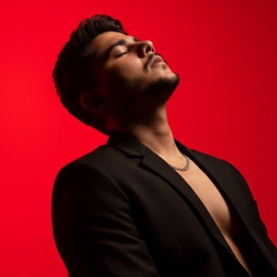 mkarandeol's profile picture. (Official Account) Artist || Instagram- @mkarandeol || Facebook- @mkarandeol