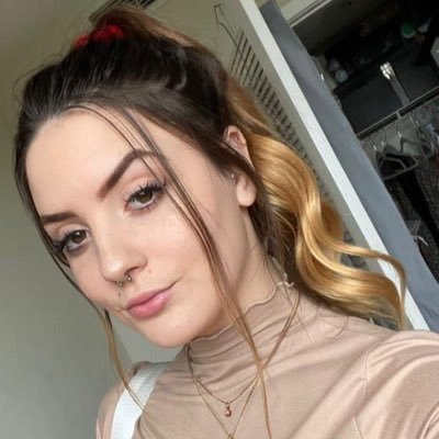 Seeking for real submissive and loyal slave or sissy to own for long term session contact up here in my dungeon fakers stay off my dm hookup available.
