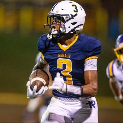 | #2 DB in IA| 9,10 broad jump| 4.6 40| 3.0 gpa|DB/ATH|6’3 190| Regina high school|contact: 832-221-6532 | aaronhonore975@gmail.com| 2 offers