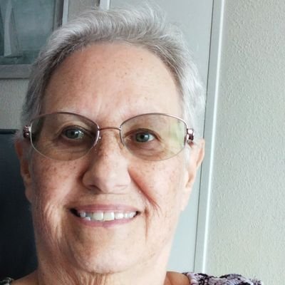 BetsySmith10934's profile picture. 