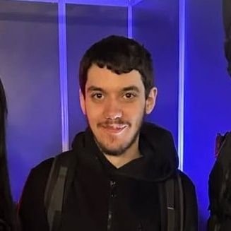 comédien Geek Otaku woke et potentiel futur réalisateur