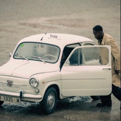 iEpaphras's profile picture. Learning Law ⚖️. OAU. Manchester United ♥️