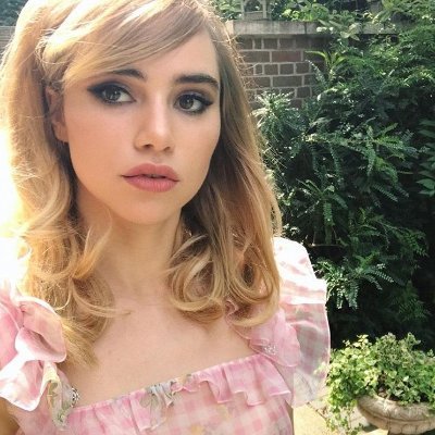 filmmaker, nolan & imax cultist, and the autistic know-it-all at film school. oh and robert pattinson's wife 🌸 priv — @pattinsonsbbg