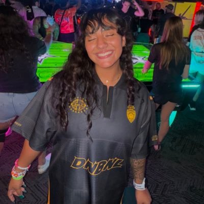 i hope the dj always plays your favorite songs