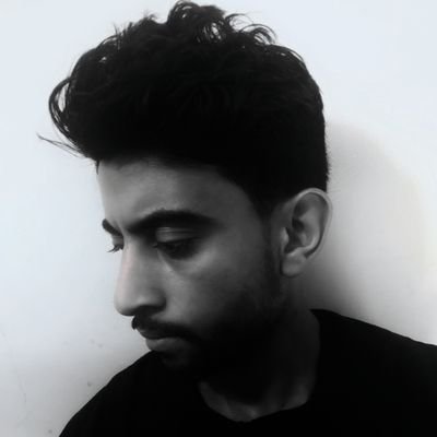 تذهب لذة المعصية ويبقى ذنبها💔👌 ..كااتب ومُرمم كلماات مؤثره✍🏼..قارئ فى عالم الكُتب..📝📚.