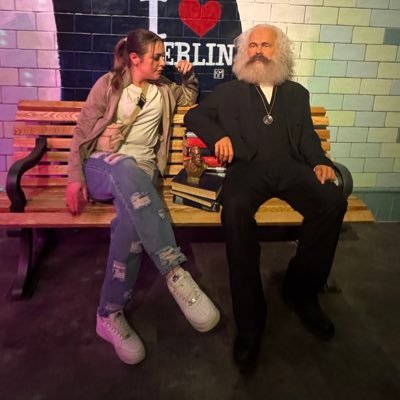 anjoftb's profile picture. 🚩🍉  Zu direkt für dein Ego!