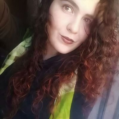 Patinadora...luchadora de ley...nunca serás brisa suave,si naciste para ser la gran tormenta❤️🔥