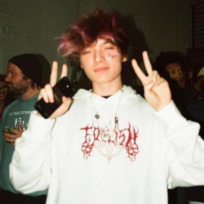 Epicpet_'s profile picture. Video editor 🎞️ @im1of1_ 🐝🎁